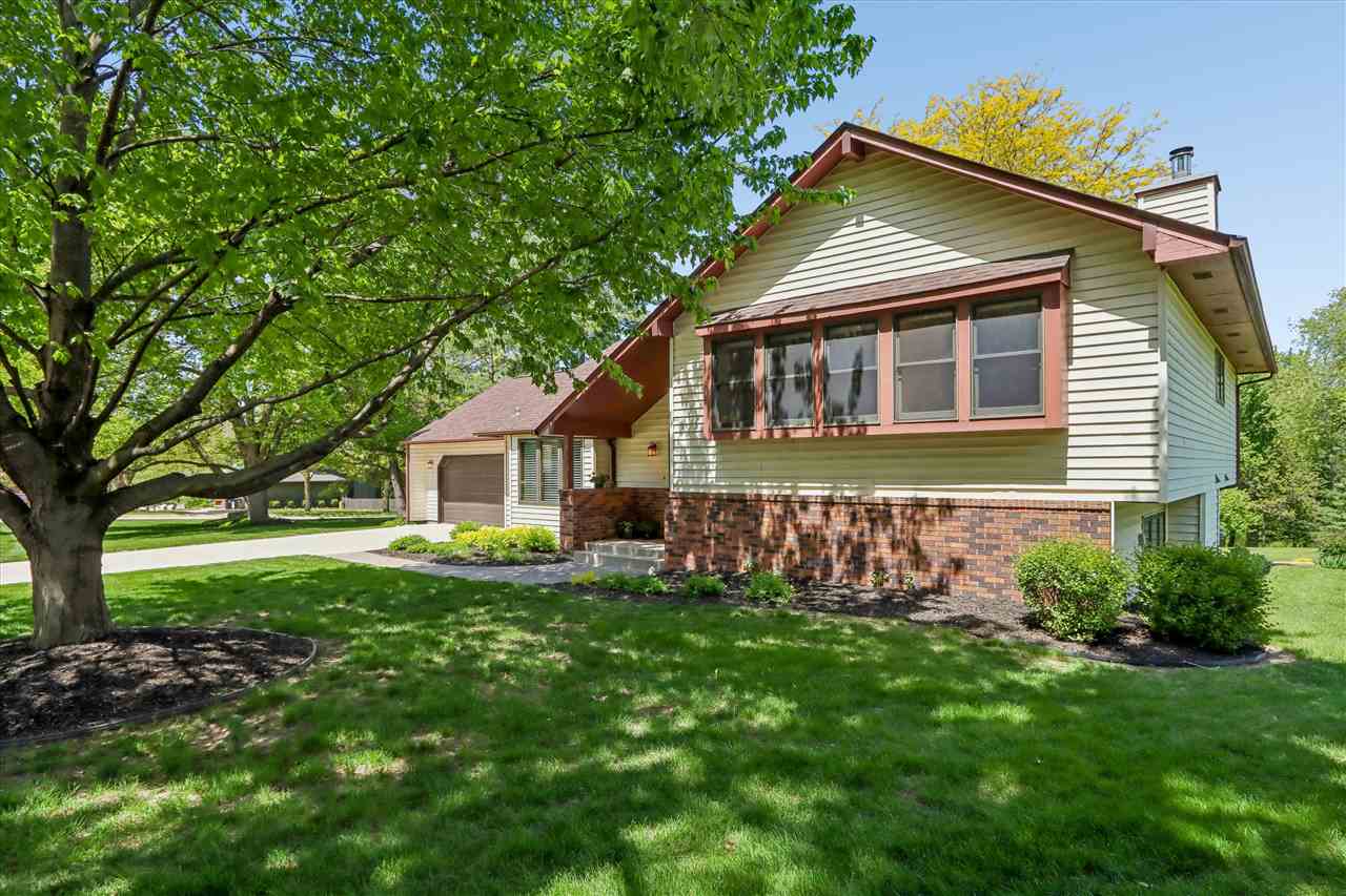 615 Pine Ridge Road Coralville, IA 52241 - Photo 32 of 36 Gallery Image 32