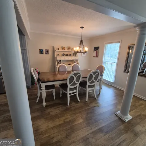 $2,050 | 930 Hill Place, Macon, GA 31210