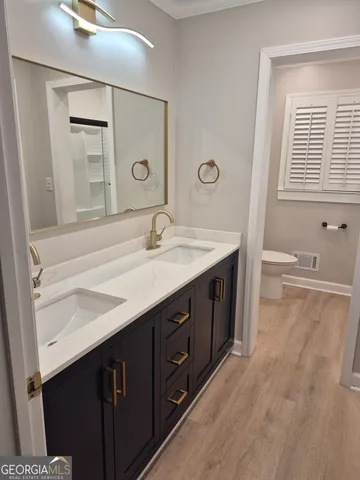 $2,050 | 930 Hill Place, Macon, GA 31210