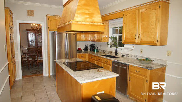 519 West Bay Bluff Daphne, AL 36526 - Photo 5 of 25 Great Kitchen with Ceramic Tile and Walk In Pantry