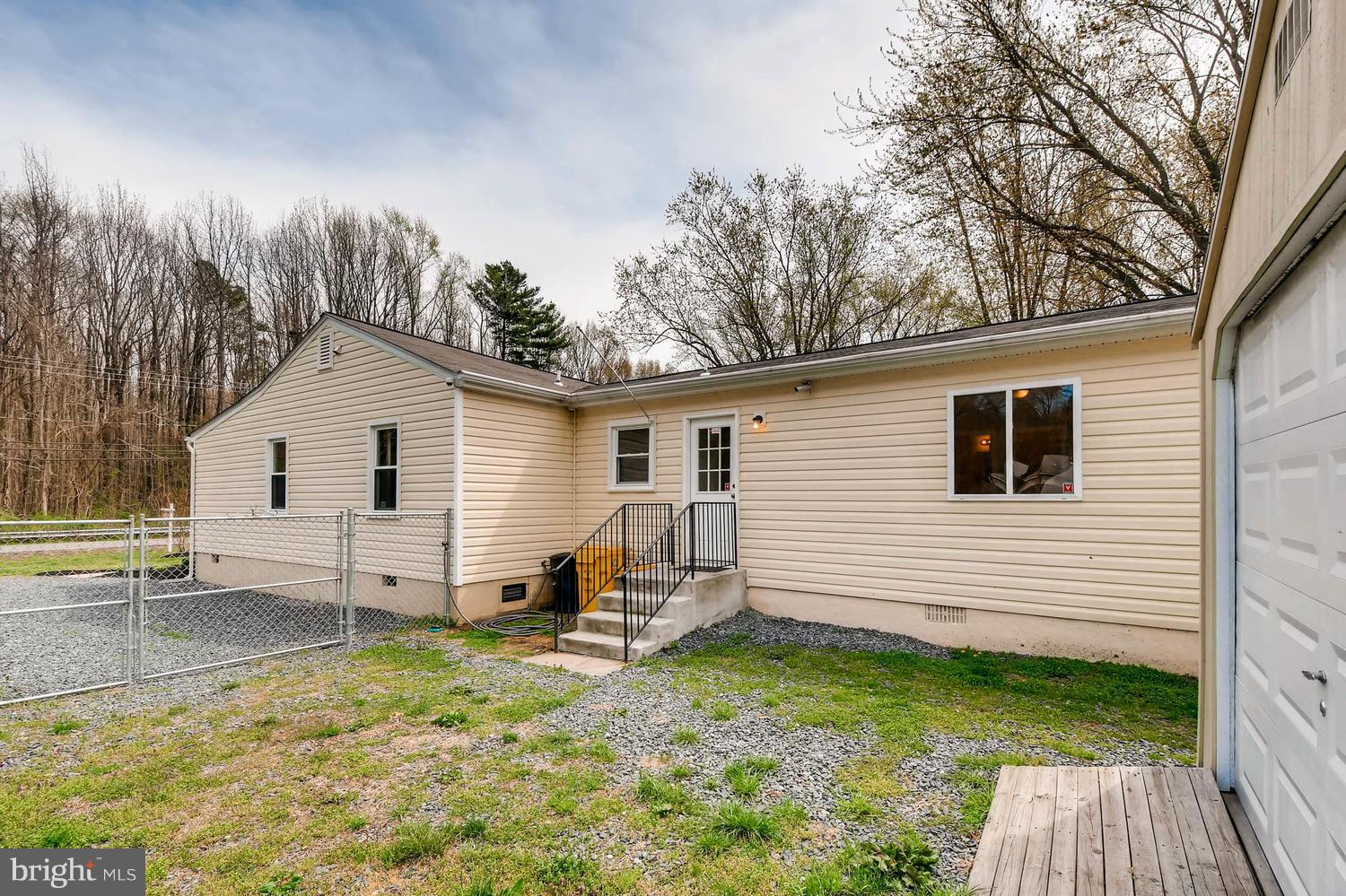 1468 Log Inn Road Annapolis, MD 21409 - Photo 19 of 28 a view of a house with backyard