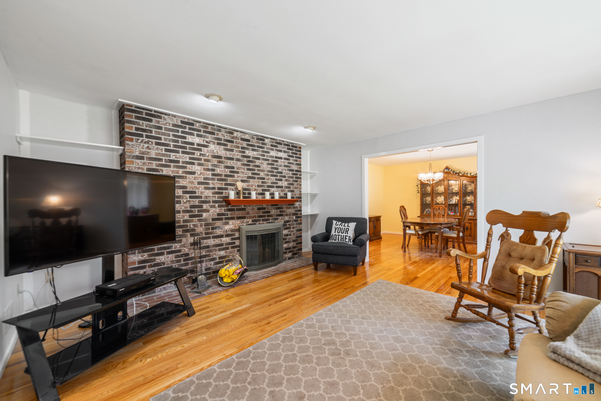 275 Wheelers Farm Road Milford, CT 06461 - Photo 7 of 34