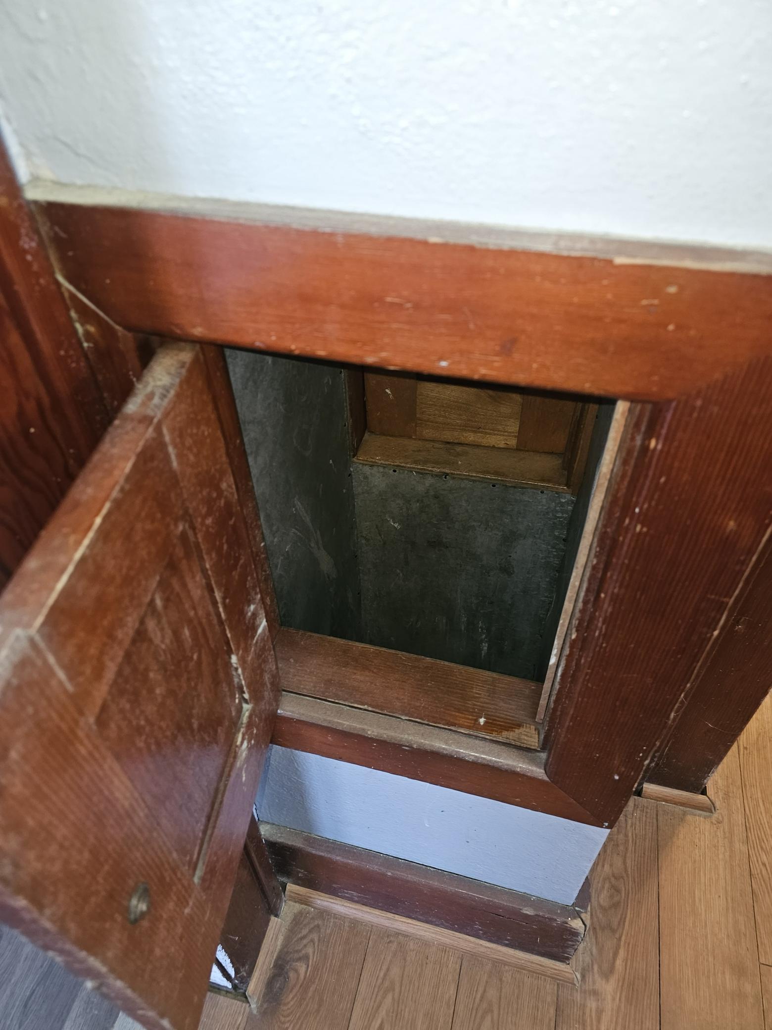 212 South Center Street Ceylon, MN 56121 - Photo 24 of 49