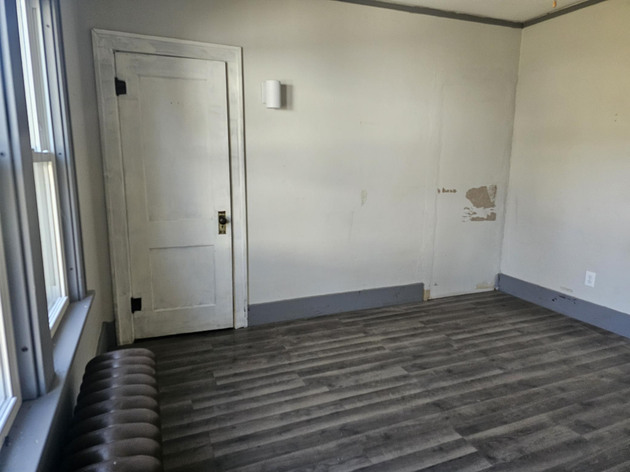 212 South Center Street Ceylon, MN 56121 - Photo 28 of 49