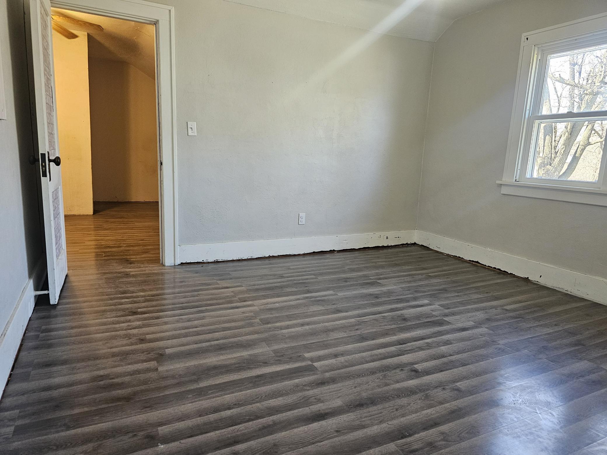 212 South Center Street Ceylon, MN 56121 - Photo 41 of 49