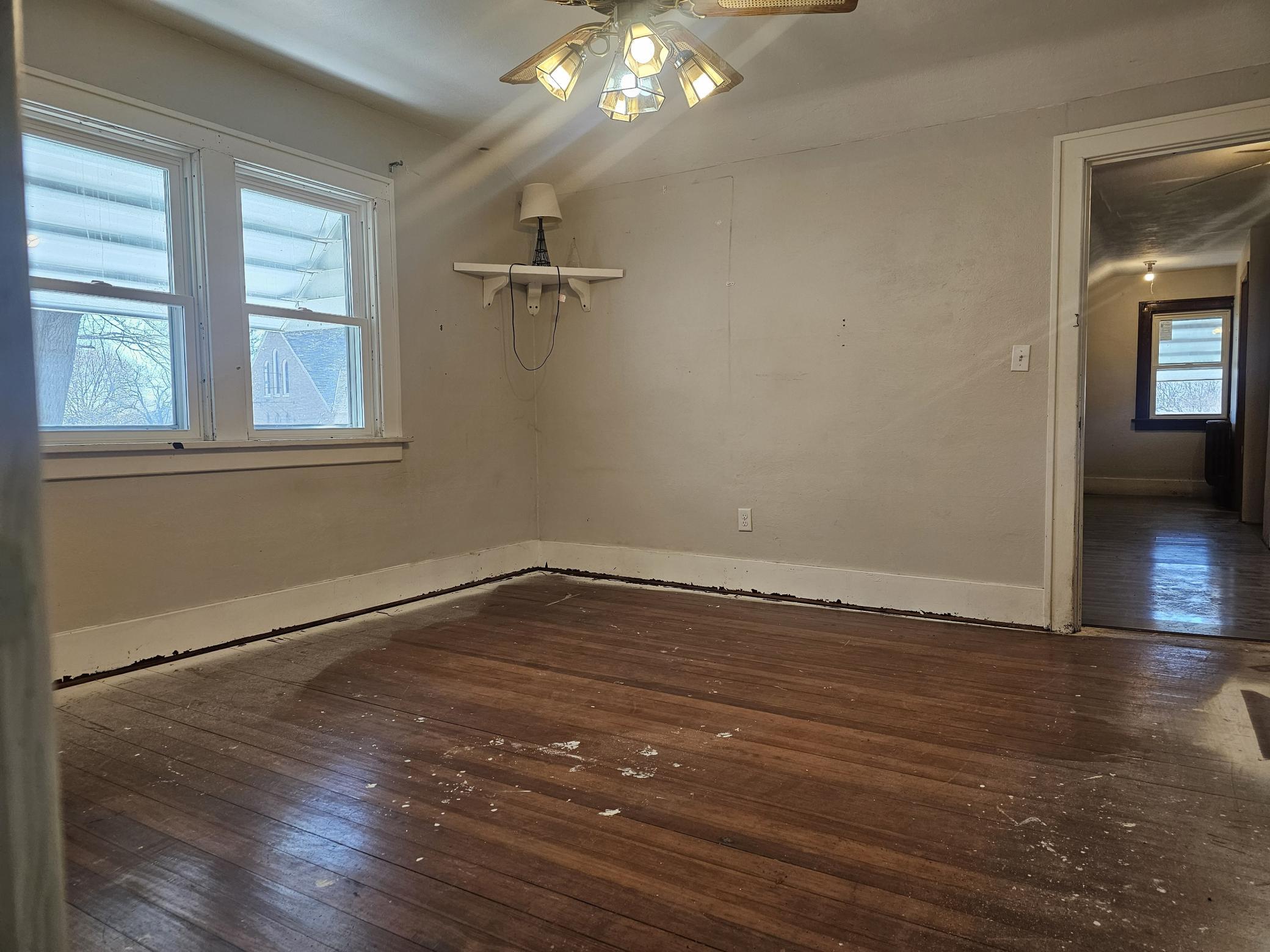 212 South Center Street Ceylon, MN 56121 - Photo 43 of 49