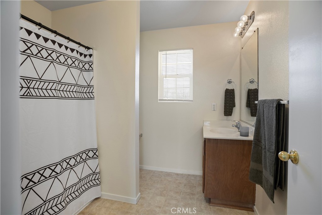 4347 Mathias Way Merced, CA 95348 - Photo 14 of 18