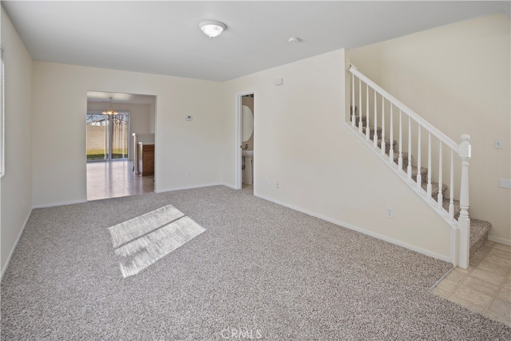 4347 Mathias Way Merced, CA 95348 - Photo 4 of 18