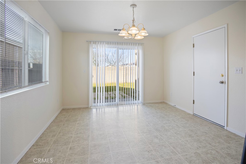 4347 Mathias Way Merced, CA 95348 - Photo 9 of 18