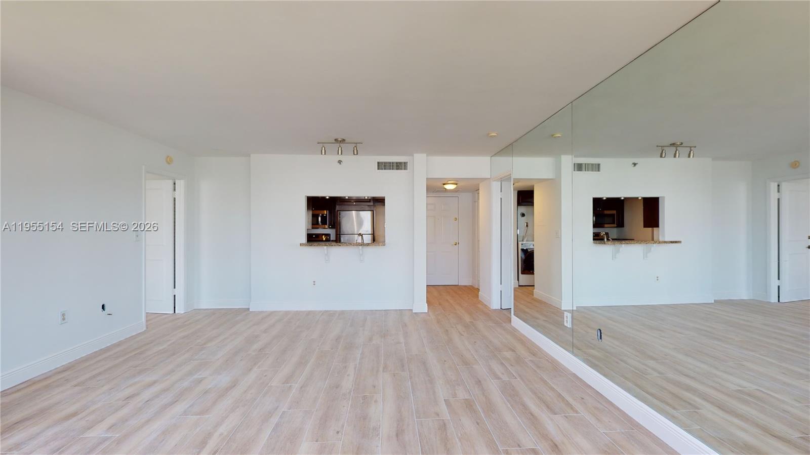 540 Brickell Key Drive, Unit 1111 Miami, FL 33131 - Photo 10 of 22