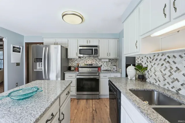 $299,900 | 4719 Bridgetown Court, Fort Wayne, IN 46804