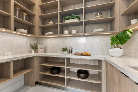 $7,695,000 | 940 Dogwood Drive, Delray Beach, FL 33483