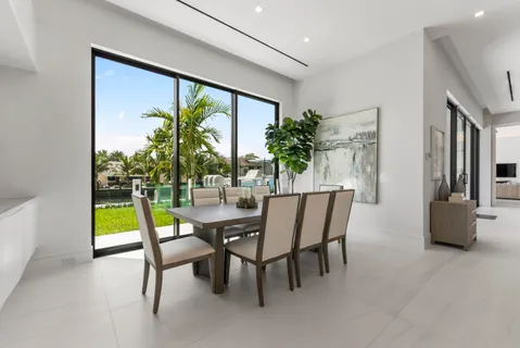 $7,695,000 | 940 Dogwood Drive, Delray Beach, FL 33483