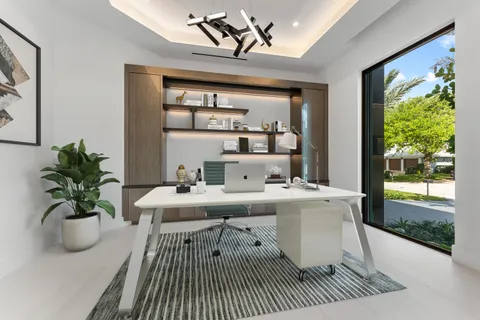 $7,695,000 | 940 Dogwood Drive, Delray Beach, FL 33483