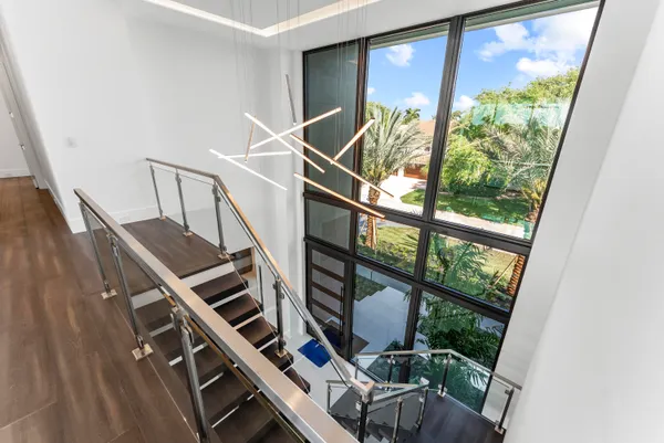 $7,695,000 | 940 Dogwood Drive, Delray Beach, FL 33483
