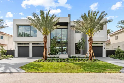 $7,695,000 | 940 Dogwood Drive, Delray Beach, FL 33483