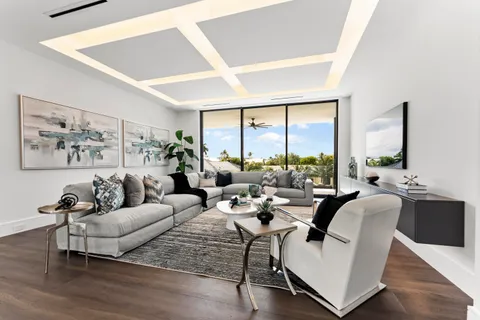 $7,695,000 | 940 Dogwood Drive, Delray Beach, FL 33483