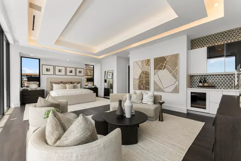 $7,695,000 | 940 Dogwood Drive, Delray Beach, FL 33483