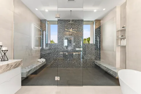 $7,695,000 | 940 Dogwood Drive, Delray Beach, FL 33483