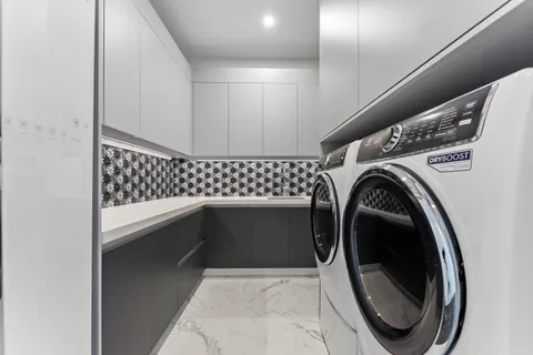 $7,695,000 | 940 Dogwood Drive, Delray Beach, FL 33483