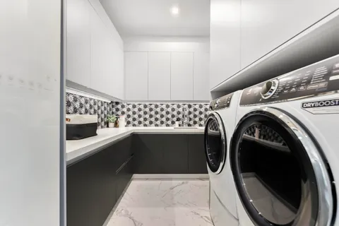 $7,695,000 | 940 Dogwood Drive, Delray Beach, FL 33483