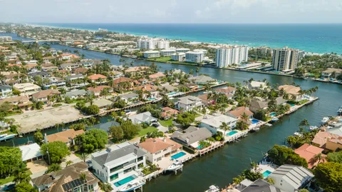 $7,695,000 | 940 Dogwood Drive, Delray Beach, FL 33483