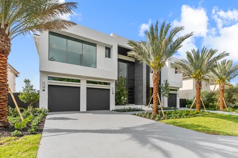 $7,695,000 | 940 Dogwood Drive, Delray Beach, FL 33483