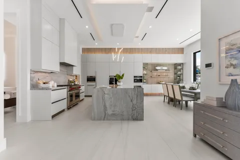 $7,695,000 | 940 Dogwood Drive, Delray Beach, FL 33483