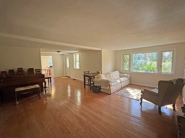 $357,000 | 203 Westminster W Road, Putney, VT 05346