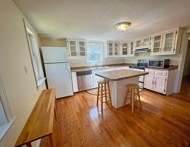 $357,000 | 203 Westminster W Road, Putney, VT 05346