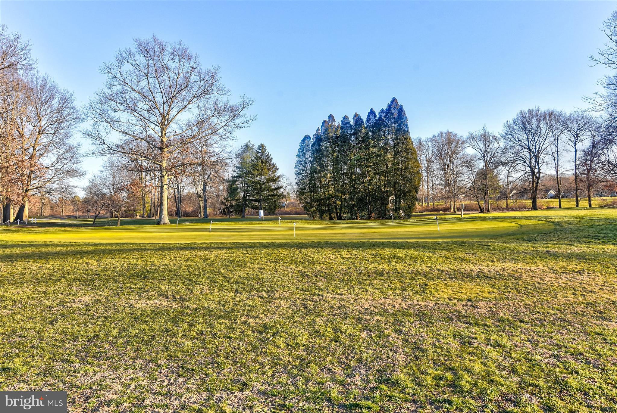 627 Deal Road, Unit A Monroe Township, NJ 08831 - Photo 17 of 20 Gallery Image 17