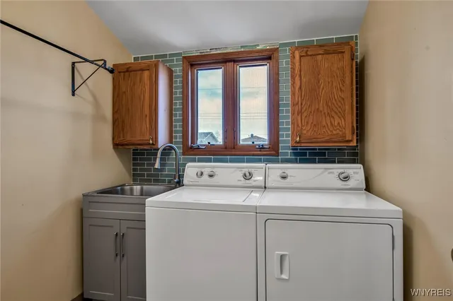 $359,900 | 94 Grand Prix Drive, Cheektowaga, NY 14227