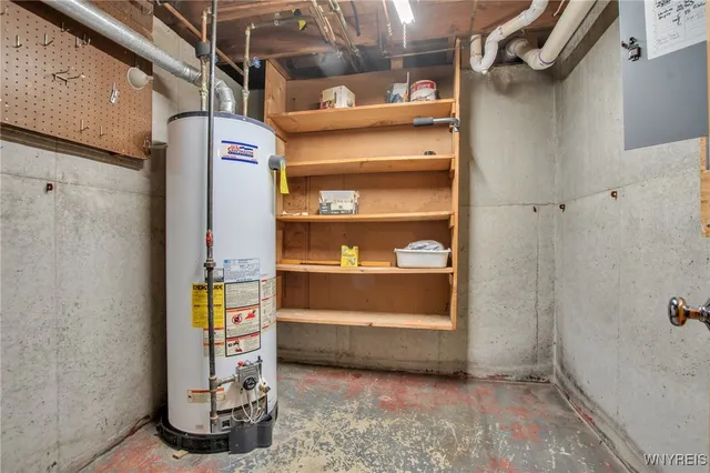 $359,900 | 94 Grand Prix Drive, Cheektowaga, NY 14227