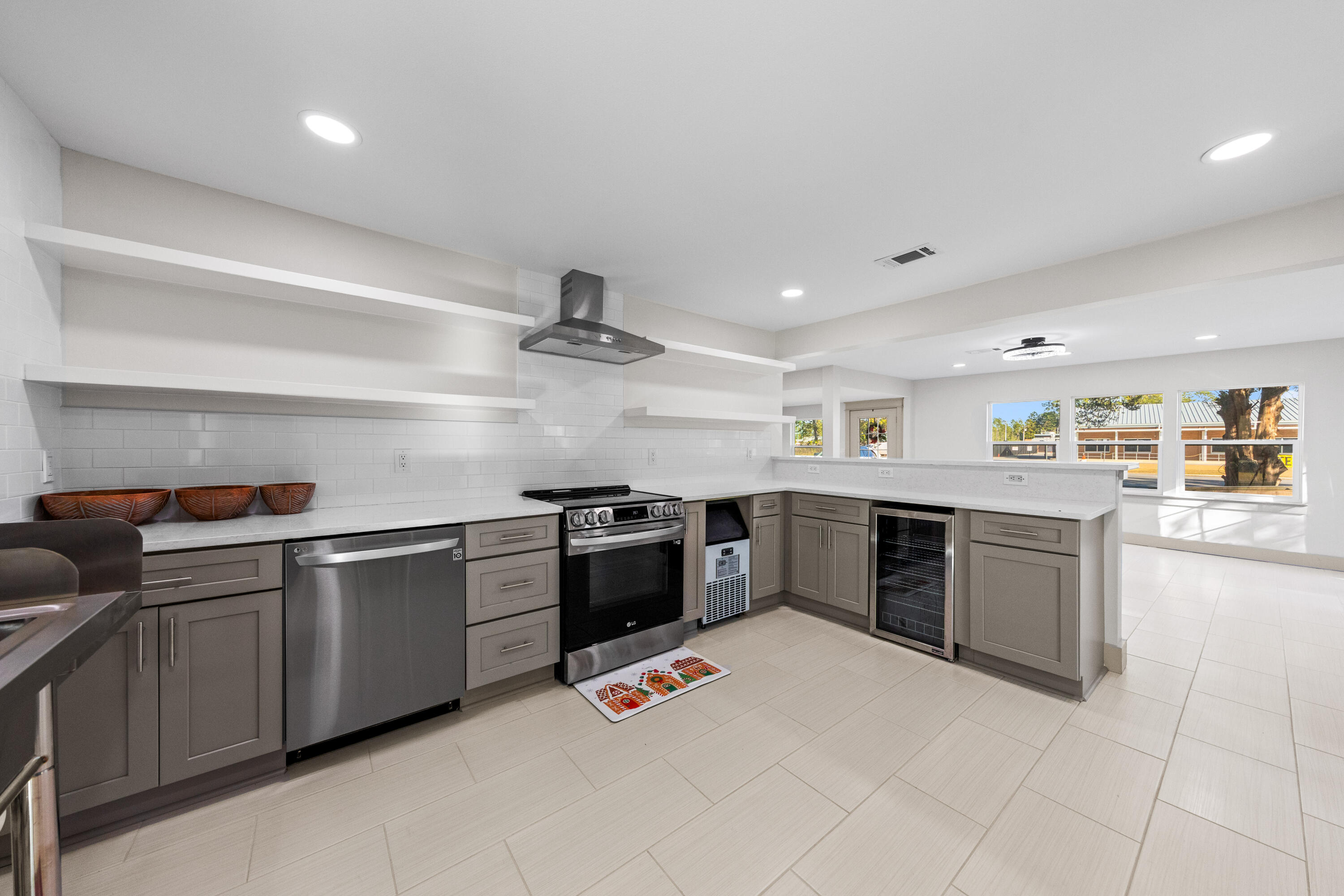 15324-331 Highway 331 Business Freeport, FL 32439 - Photo 15 of 58 Moore Media_15