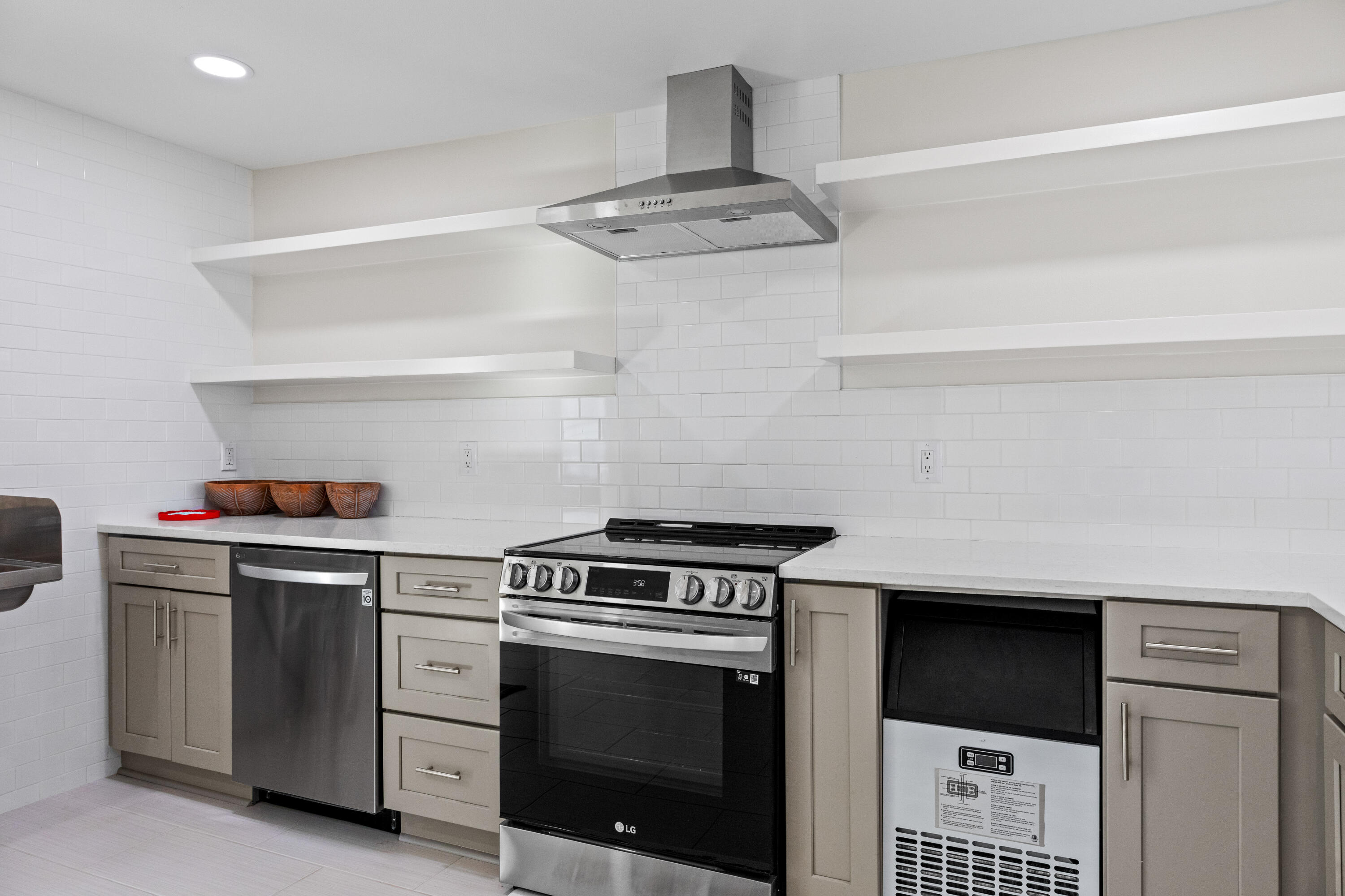 15324-331 Highway 331 Business Freeport, FL 32439 - Photo 16 of 58 Moore Media_16