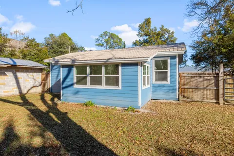 $480,000 | 15324-331 Highway 331 Business, Freeport, FL 32439