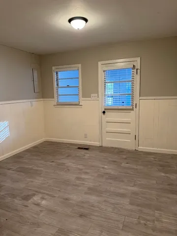 $1,795 | 520 College Street, Unit 2, Portland, TN 37148