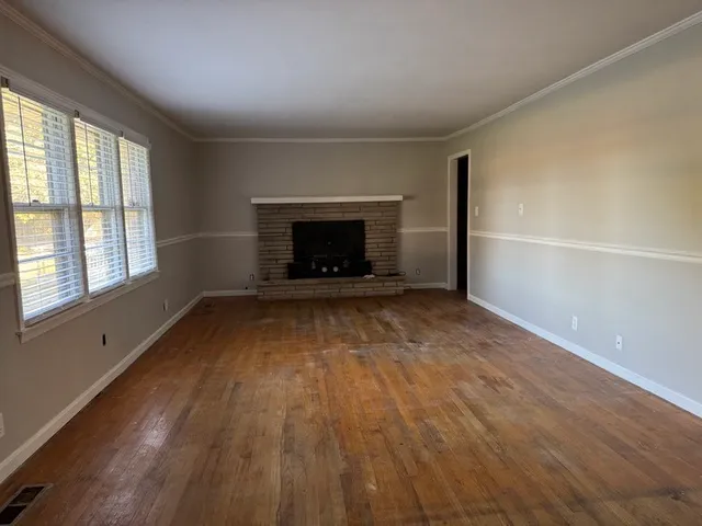 $1,795 | 520 College Street, Unit 2, Portland, TN 37148