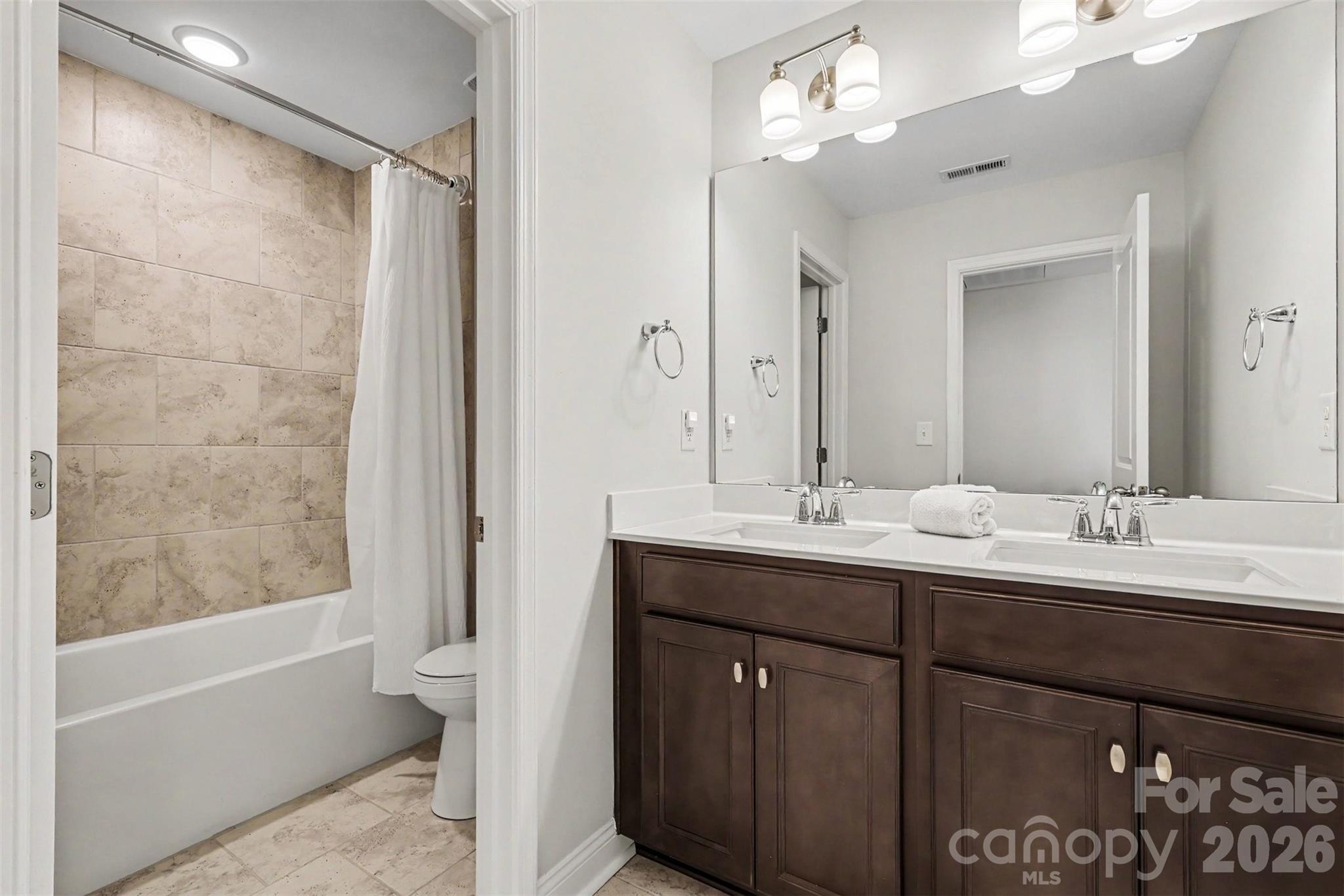6247 Six String Court Fort Mill, SC 29708 - Photo 32 of 44