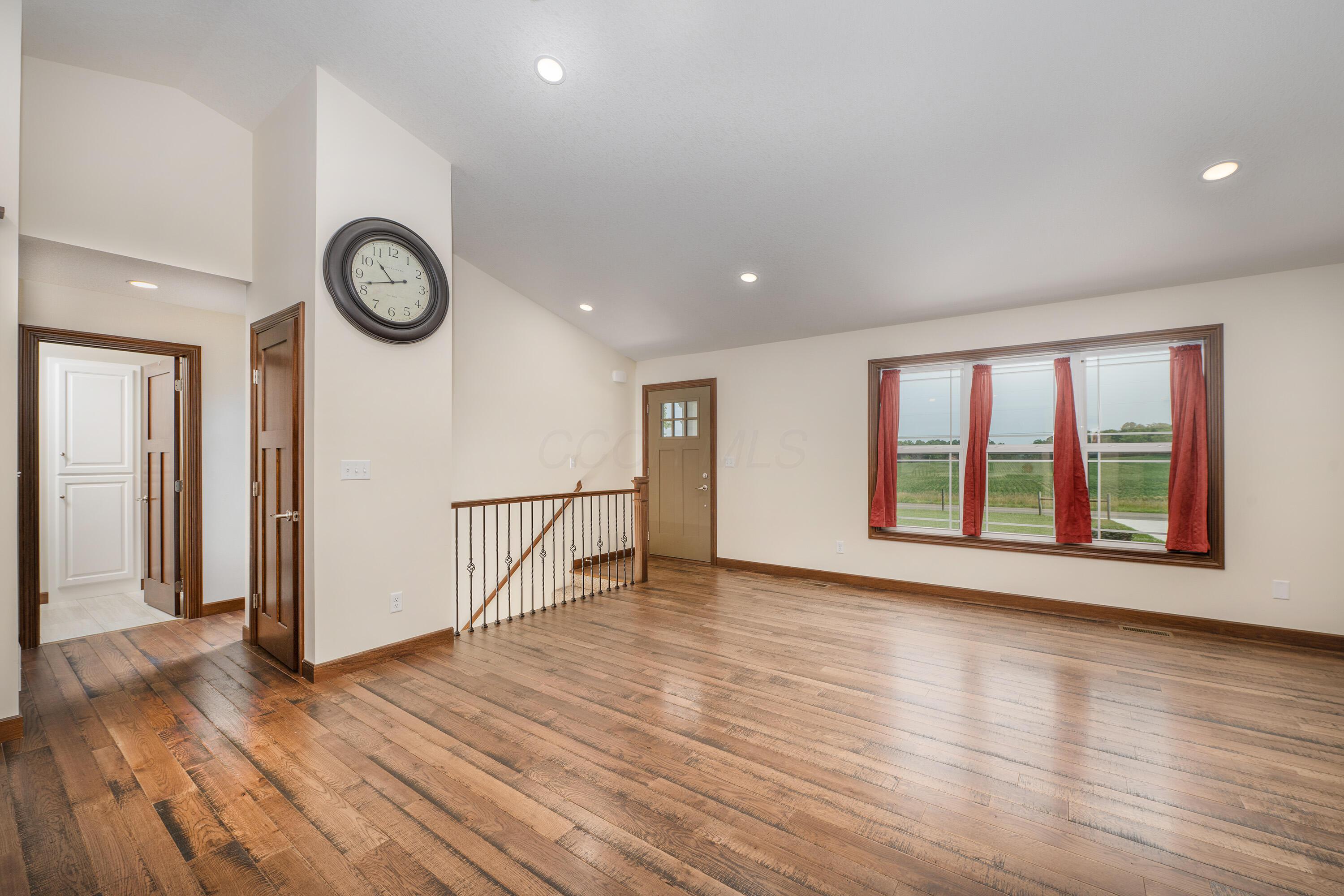 22686 Deal Road Gambier, OH 43022 - Photo 4 of 44 22686Deal_07