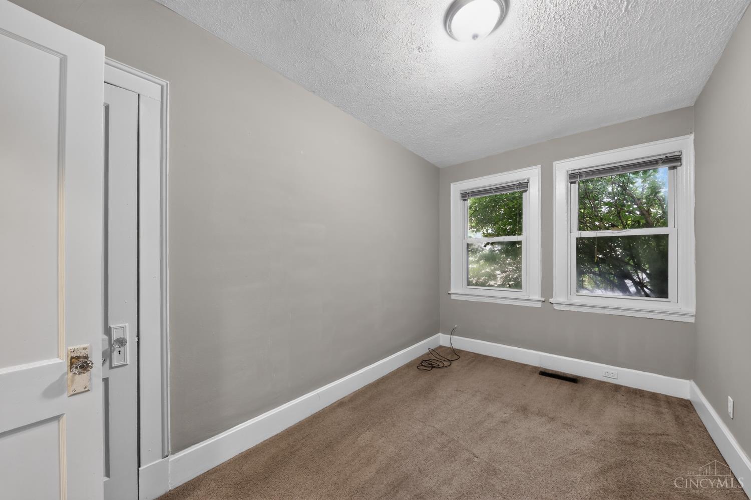 2832 Shaffer Avenue Cincinnati, OH 45211 - Photo 21 of 29 Gallery Image 21