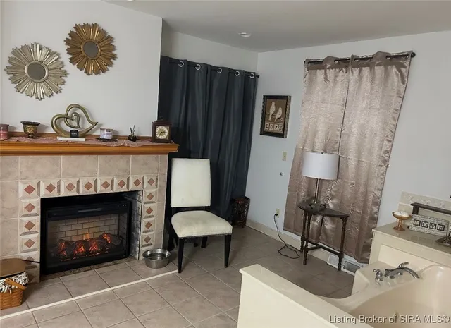 $379,500 | 821 North Forrest Drive, Sellersburg, IN 47172