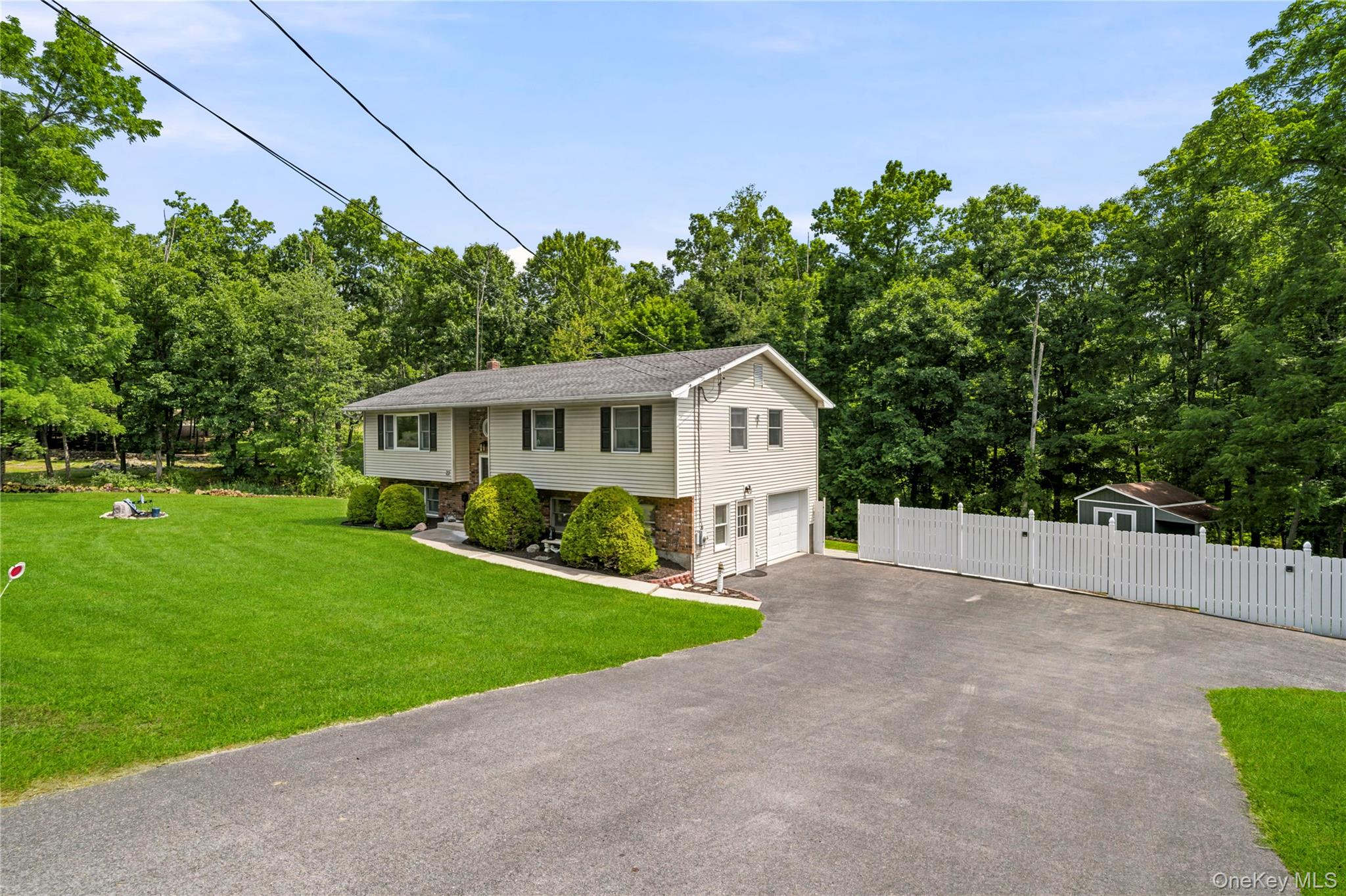 22 Old Ridge Road Warwick, NY 10990 - Photo 3 of 44
