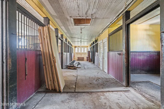a view of a car in front of a house