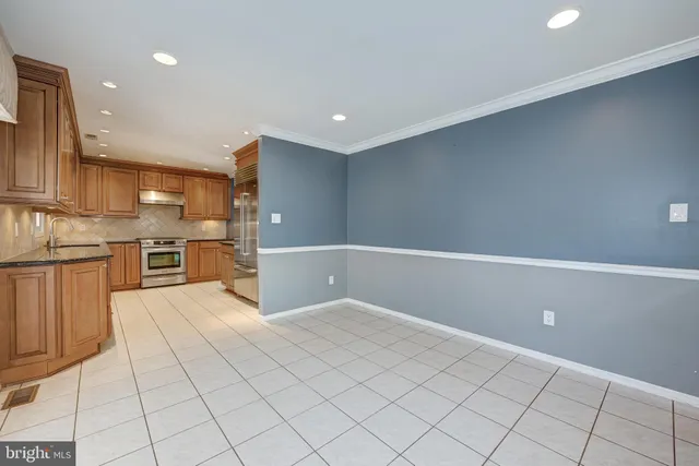 $674,000 | 2 Callison Lane, Voorhees, NJ 08043