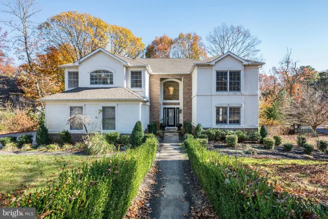 $674,000 | 2 Callison Lane, Voorhees, NJ 08043