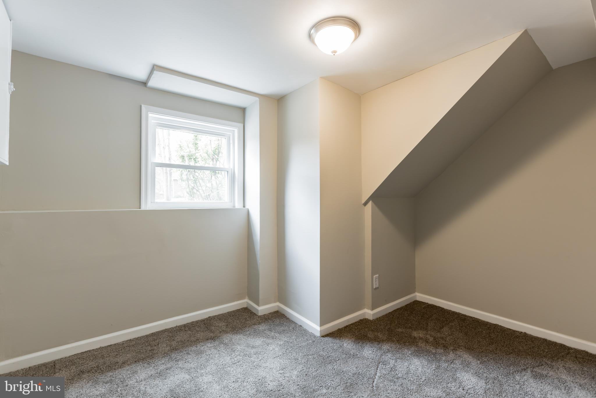 836 Woods Road Pasadena, MD 21122 - Photo 29 of 35 Gallery Image 29
