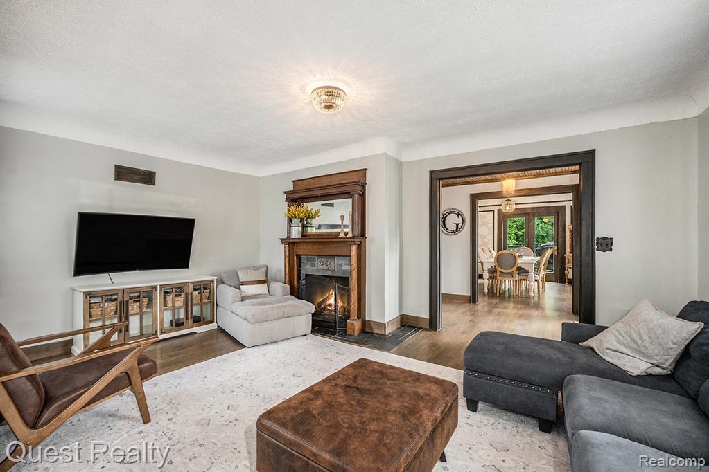 2577 John R Road Rochester Hills, MI 48307 - Photo 6 of 24