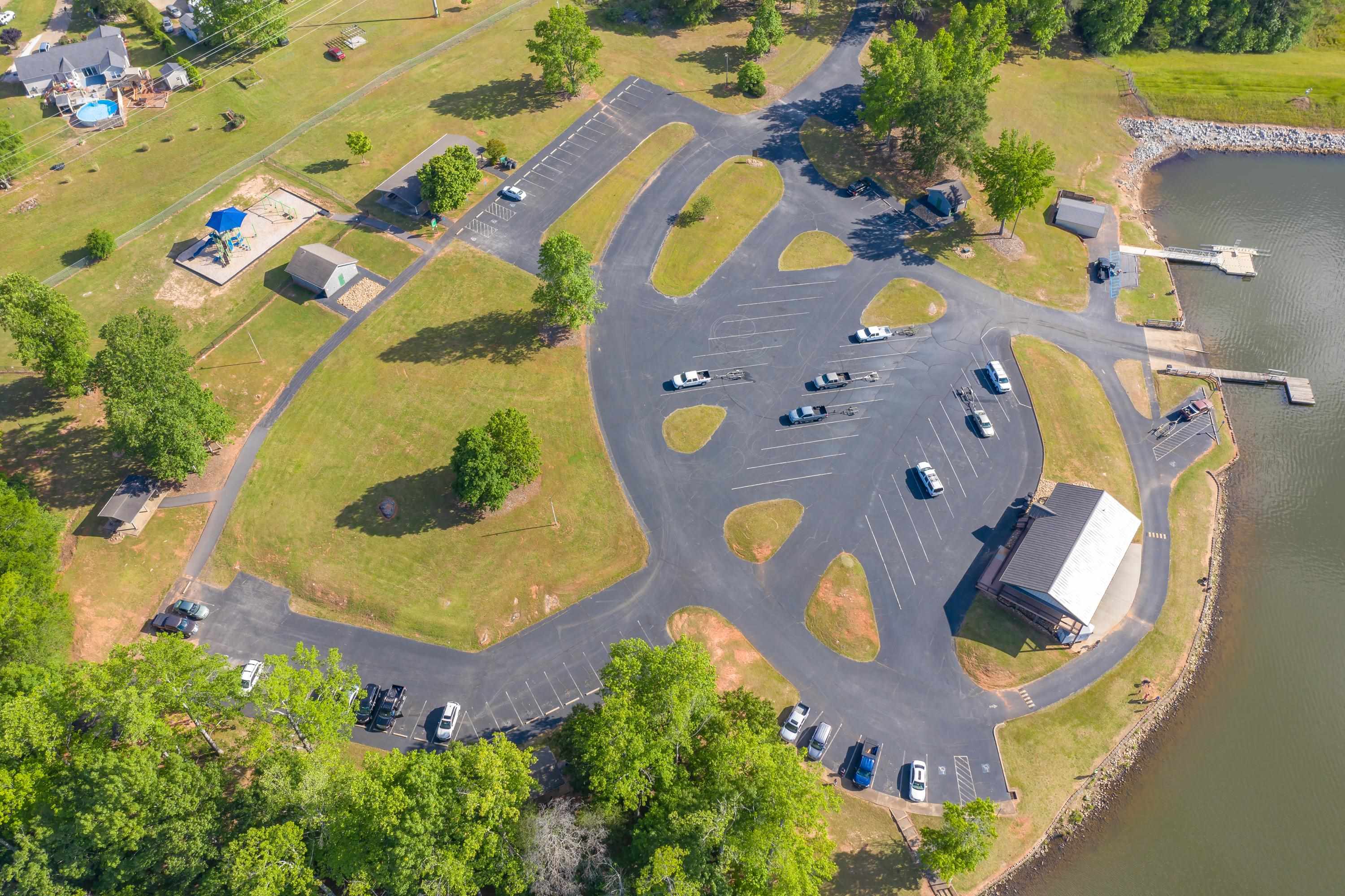 355 Gibbs Road Wellford, SC 29385 - Photo 11 of 20