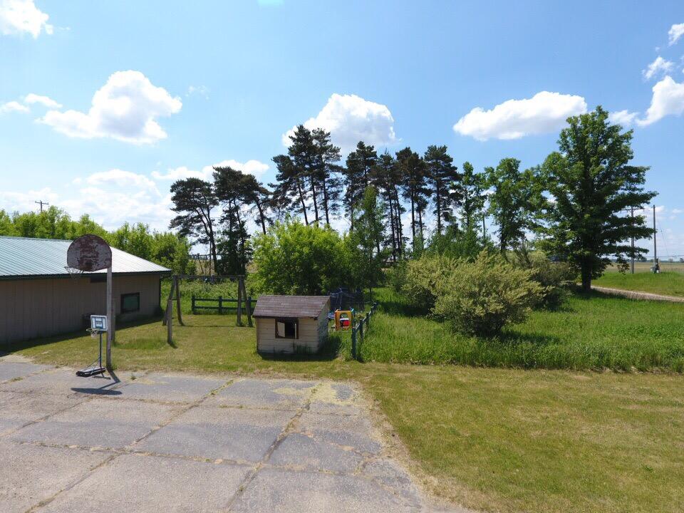 6890 Peoples Road Northeast Edmore, MI 48829 - Photo 7 of 47 IMG_0830